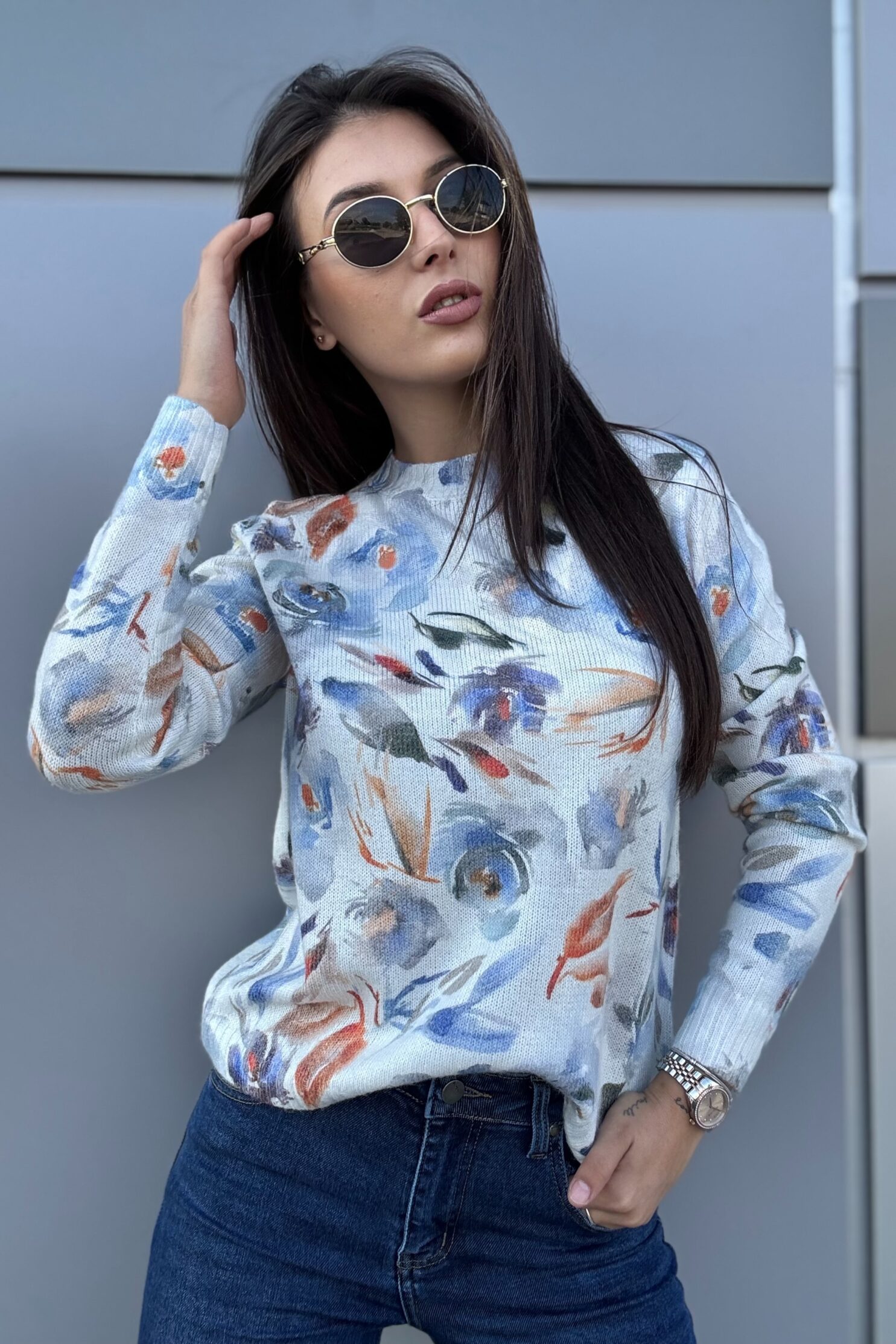 Блуза с флорални мотиви