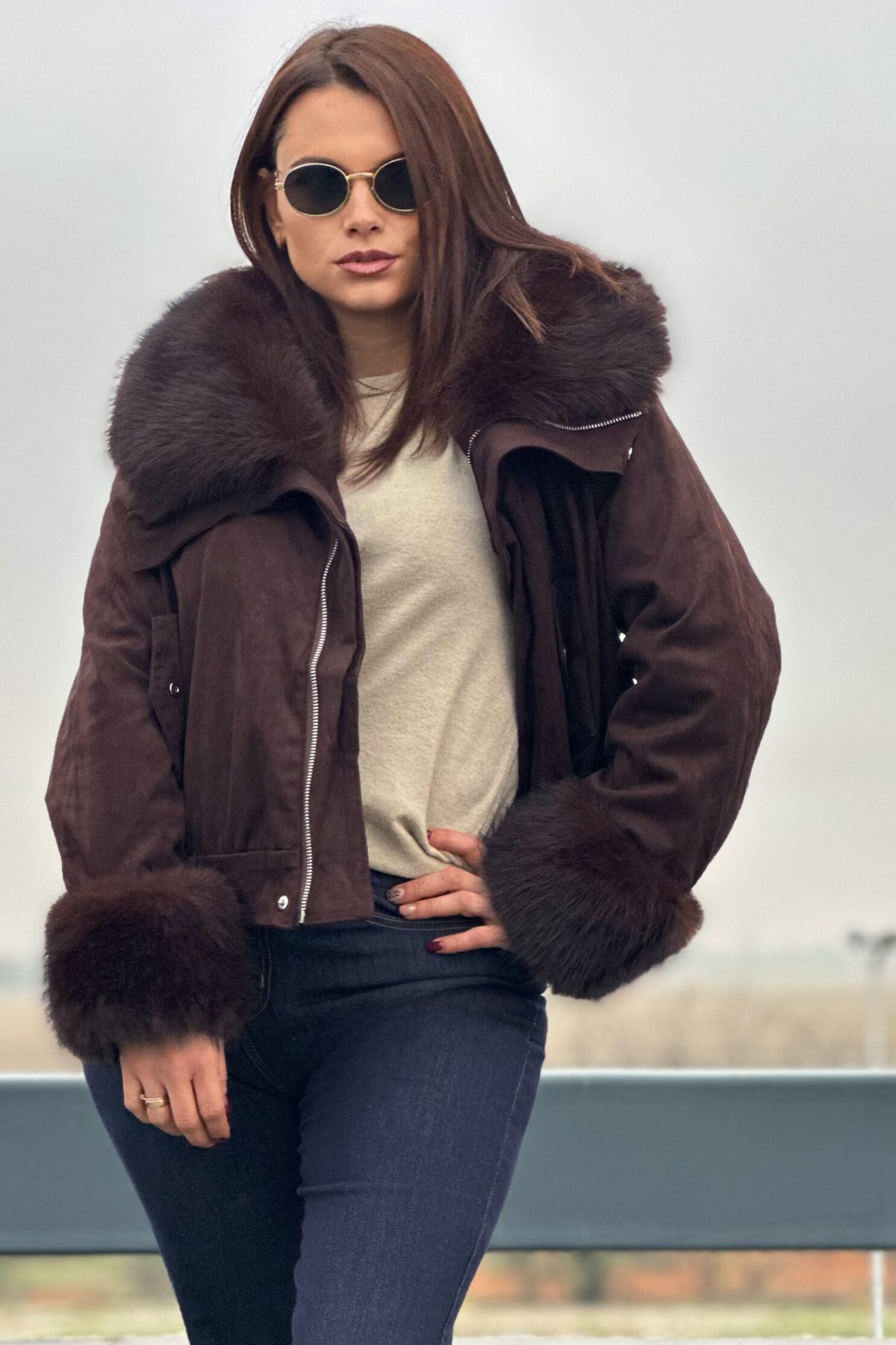 Яке Brown Velvet Touch